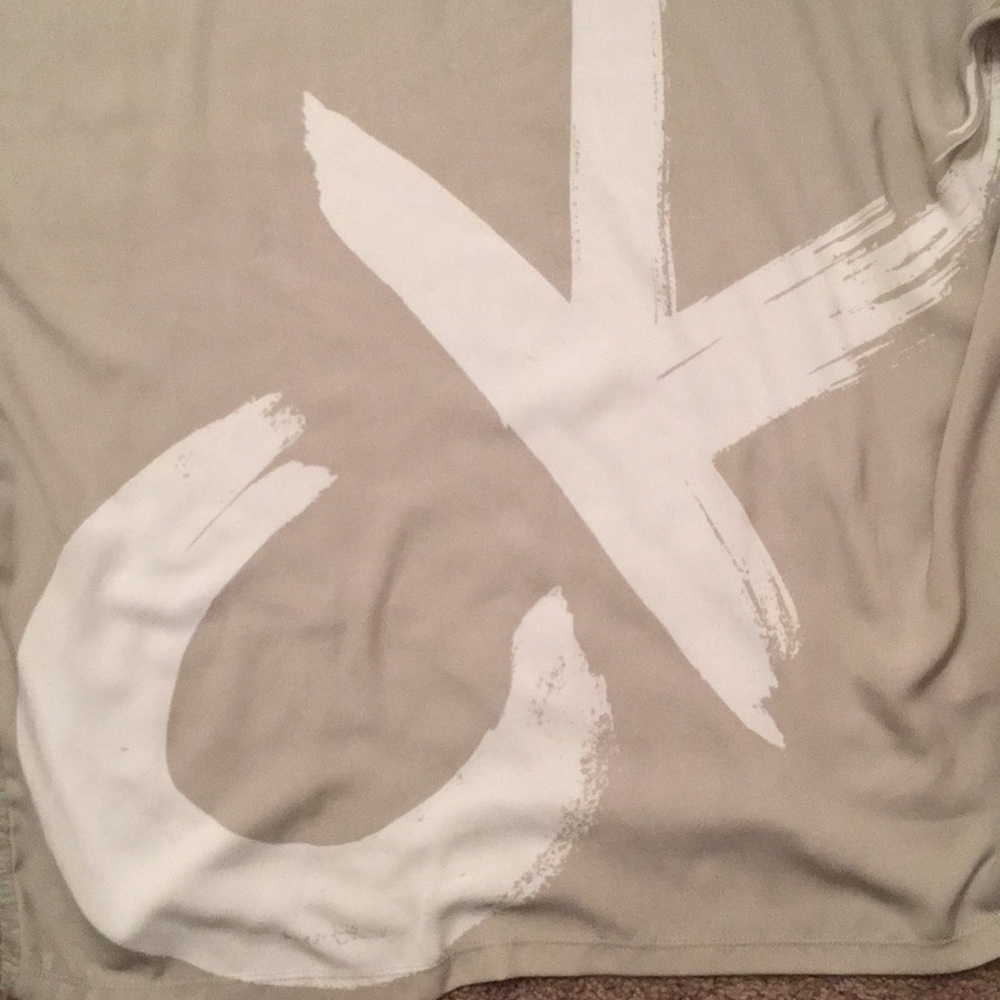 —-SOLD—-Calvin Klein 3/4 Sleeve Top